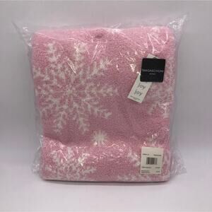 New Magaschoni Reversible Pink & White Snowflake Throw Blanket Christmas Winter